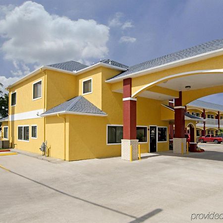 Americas Best Value Inn-Baytown Extérieur photo