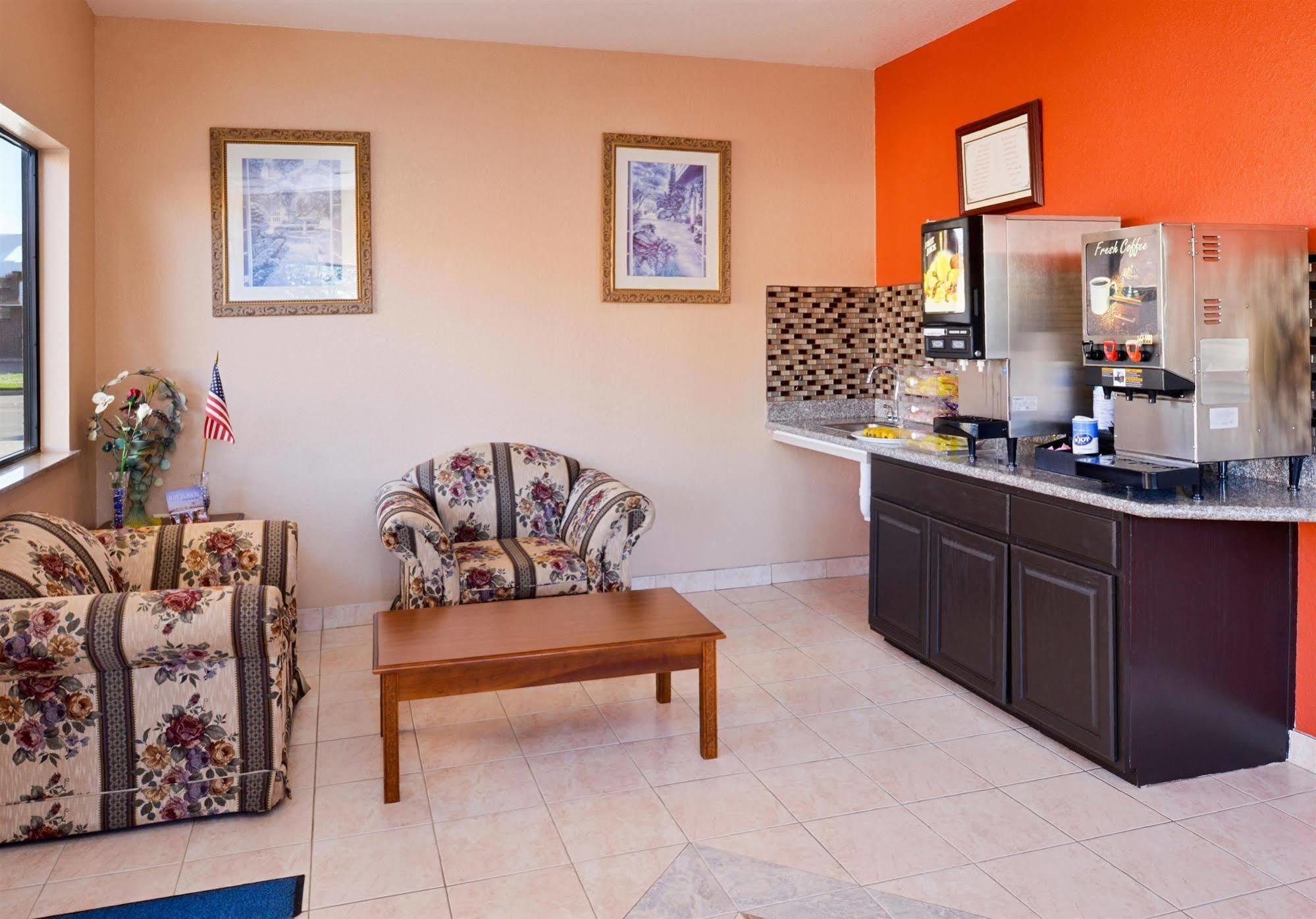 Americas Best Value Inn-Baytown Extérieur photo